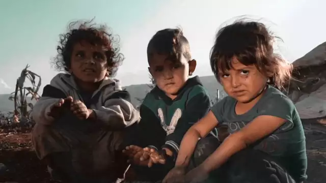 refugees survive winter thumbnail