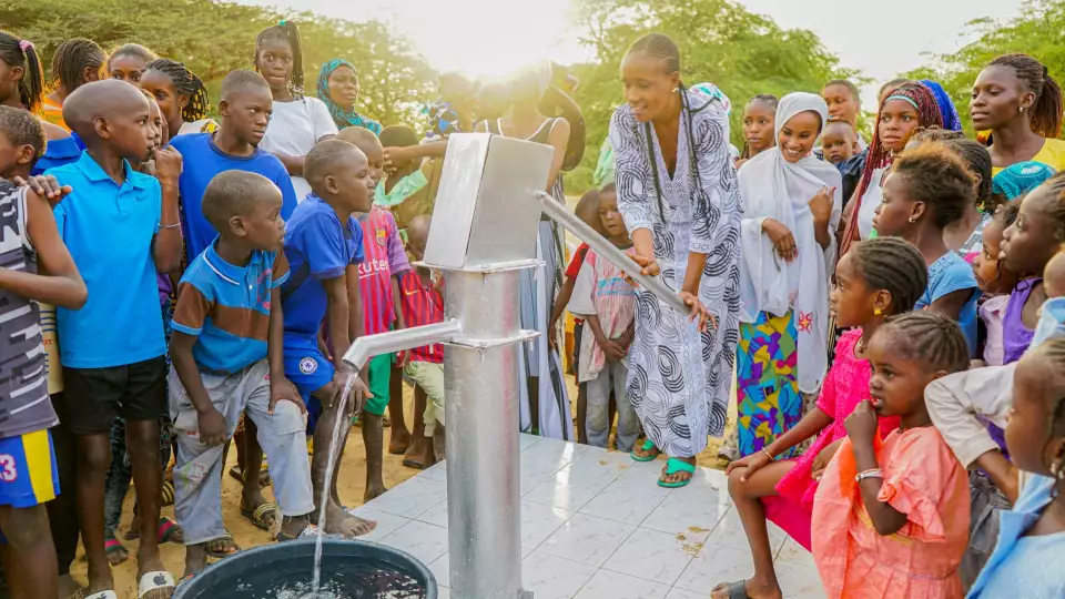 Women and girls worldwide walk an average of 3.7 miles to haul 44 pounds of water. Our pumps and well bring ease and safety.