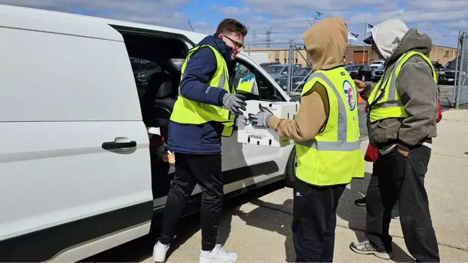Ramadan food package distribution in the USA